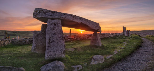 image of the dolmen restorers